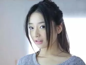 低身長149cmの現役美形エステティシャンが竿師に責められイキっぱ♡初潮噴き＆初連続絶頂でエロポテンシャルを開花させる