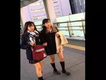 【パンモロ】パンティのプロが今日の下着を品定めに来る前にとっとと家に帰りな！！