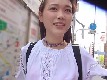 〈素人ナンパ企画〉台湾人で来日をしてた芸能人のようなお姉さんを持ち帰り。日本製玩具とディルド使われ感じて悶えるお姉さん