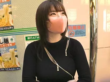 【素人ナンパ】配信番組の取材のフリで22歳爆乳娘をお持ち帰り！酔った勢いで男優チンポに発情する激ピストンでイキまくる美女