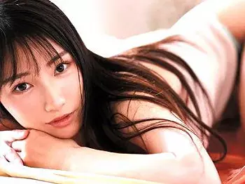 ＜山手梨愛！＞「マジ最高、美少女！」九州No.1グラビアアイドルがまさかのAVデビューとかたまんね～ぞ(アダルト動画)
