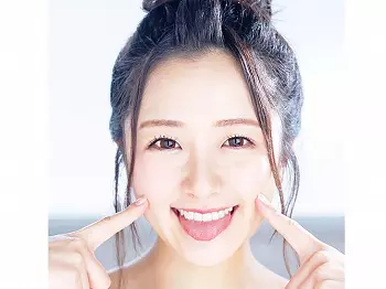 「うぅっもぉっね♡」この透き通った美肌の美少女、実はおしゃぶり大好きザー汁大好きの女の子だった件