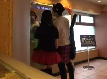ファンのバンギャをホテルに連れ込み中出しＳＥＸ！！「これだからバンドマンは辞められねぇＷＷＷ」ベッドの上でも自慢のテクで