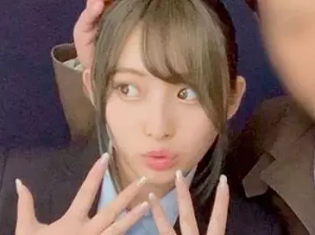 【美少女JK&times;素人】ガン突きパンパンセックスしてGカップ巨乳パイパンボディのスッキリフェイス激カワ美人JKがエロい展開！