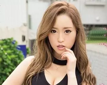 【イケイケお姉さん系】妖艶なおっぱいスレンダービッチGALが素人男相手に搾精手淫セックス逆痴漢しちゃうｗｗｗｗ