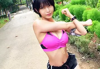 【ナンパ】極上スレンダー巨乳ボディ★都内某公園のジョギング美女さん♪手マンで卑猥汁ダダ漏れな早漏マンコを弄ばれてしまう！