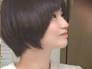 【19歳&times;素人】素人企画で色白のショートボブ娘がエロSEX！その流れを盗み撮り！ギシギシ背面セックス！正常位えちっくす！
