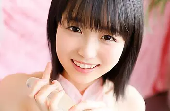 【日向なつ】にっこり笑顔としっとり囁きで何度も深い射精へ導いてくれる回春エステ！ロリ可愛い美少女が金玉・アナル・尿道まで