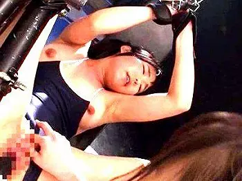 ＜拘束レズビアン！！＞【もうダメなの&hellip;】アイドルにスカウトされた可愛い女子！レズ調教でご覧の通り・・・