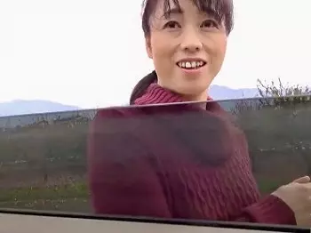 ＊熟女ナンパ＊農作業のあとのチンポは格別!!肉食系熟女の田舎おばさんを寝取りファックww
