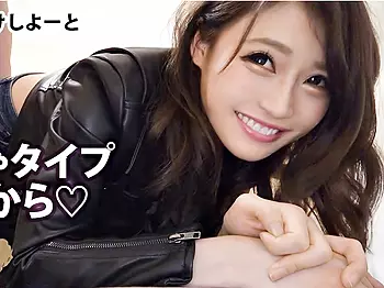 ［おっぎぃ肉棒。。。早く欲しいな♬］驚愕～超アゲ〇ンのキャパ嬢が着衣を脱ぐのももどかしく淫獣お膣でチ◎コ呑み込むぜWWW