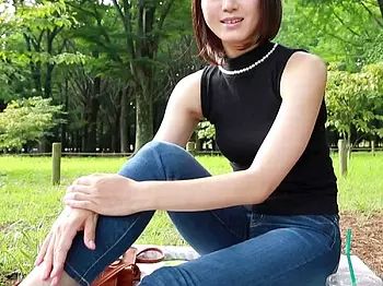 ★AVデビュー★長身&rdquo;女教師&rdquo;をド変態セフレに調教するエロ企画♡M男をいじめ＆エロ美脚なスレンダー美女のエビ反り騎乗位♡